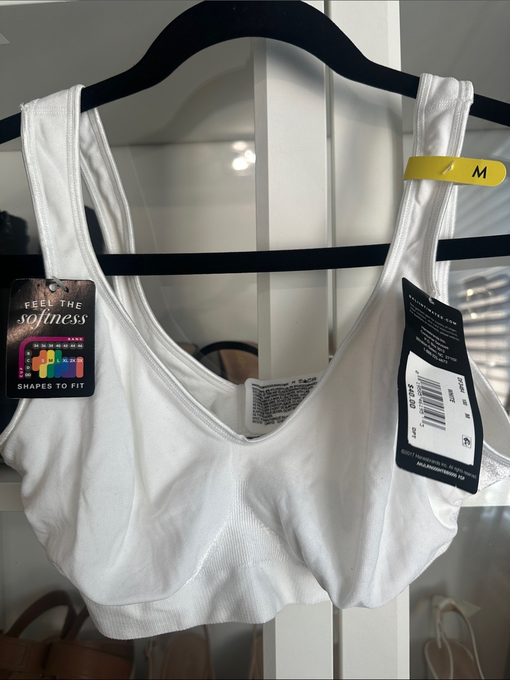 Bali White Seamless Soft Sports Bra NWT
